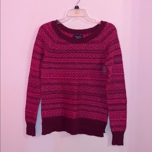 American Eagle women’s small sweater